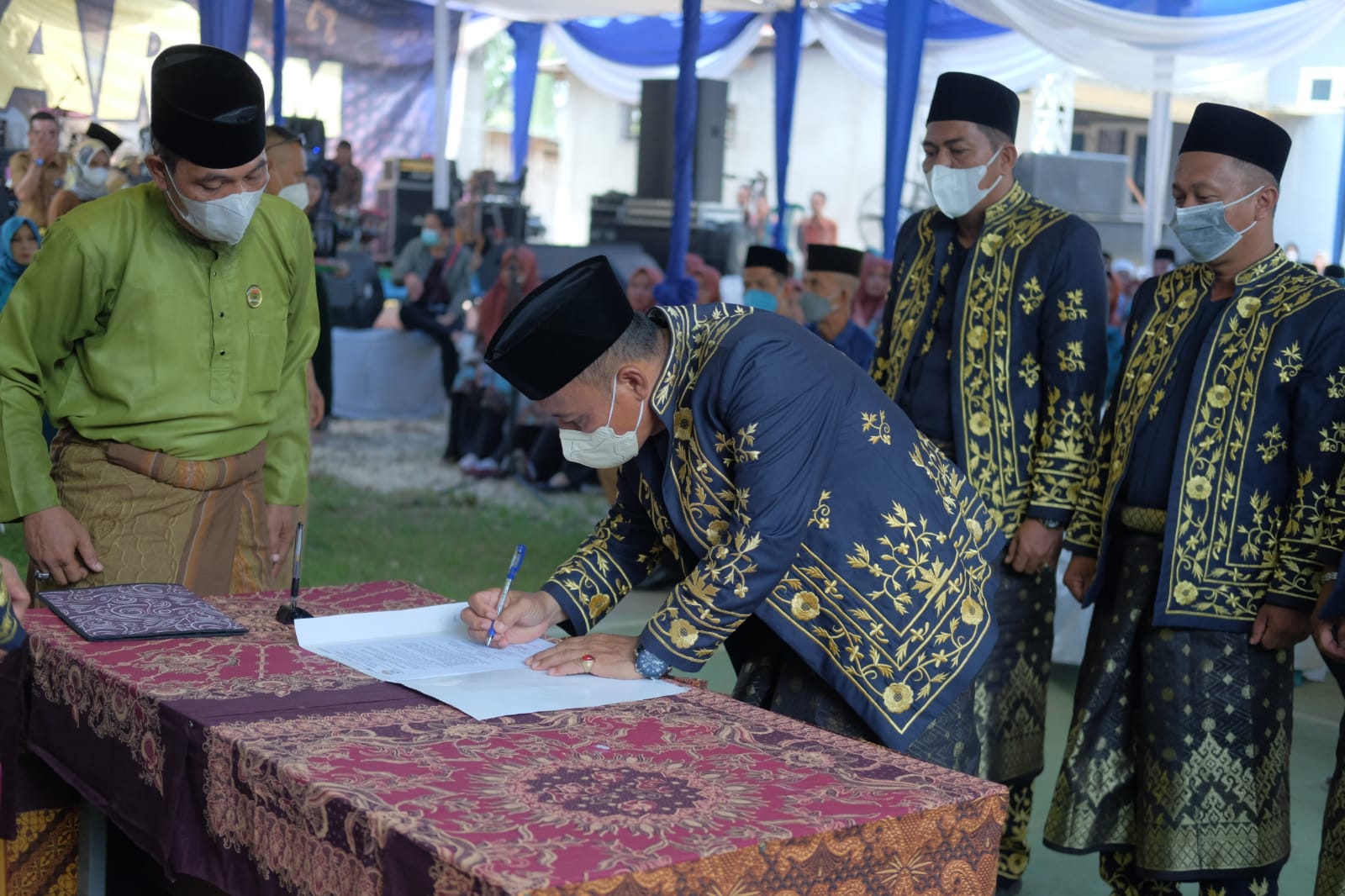 Kades Pematangjering Minta Jalan Penghubung Antar Desa Menjadi Jalan Provinsi