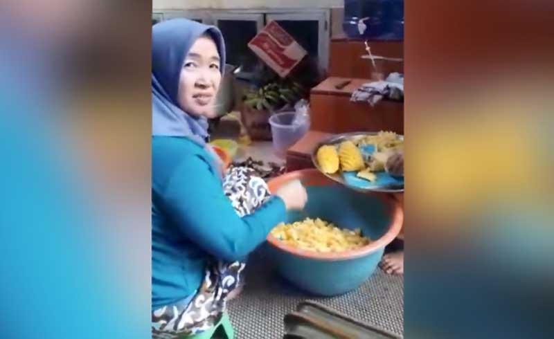 Hesti Haris yang Sederhana, Tak Ada Jarak dan Siap Turun ke Dapur