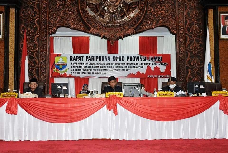 GUBERNUR FACHRORI SAMPAIKAN NOTA PENGANTAR PERUBAHAN APBD 2020 DAN 5 RANPERDA