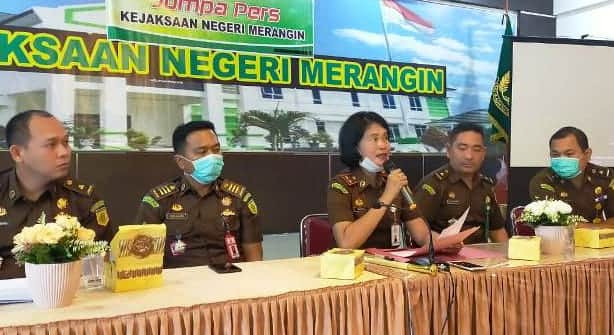 Kejari Merangin Tetapkan Empat Terangka Korupsi Baju Linmas