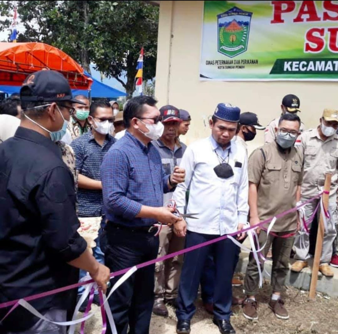 Wako Ahmadi Resmikan Pasar Ternak Sungai Sirah