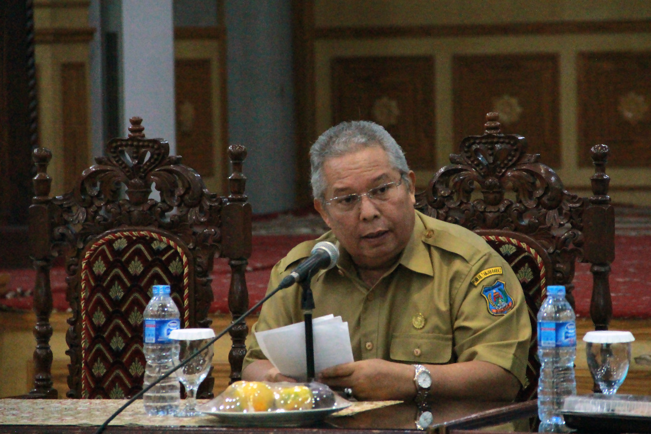 BUPATI BUKA RAPAT TIM PENGAWASAN ORANG ASING ( TIM PORA )