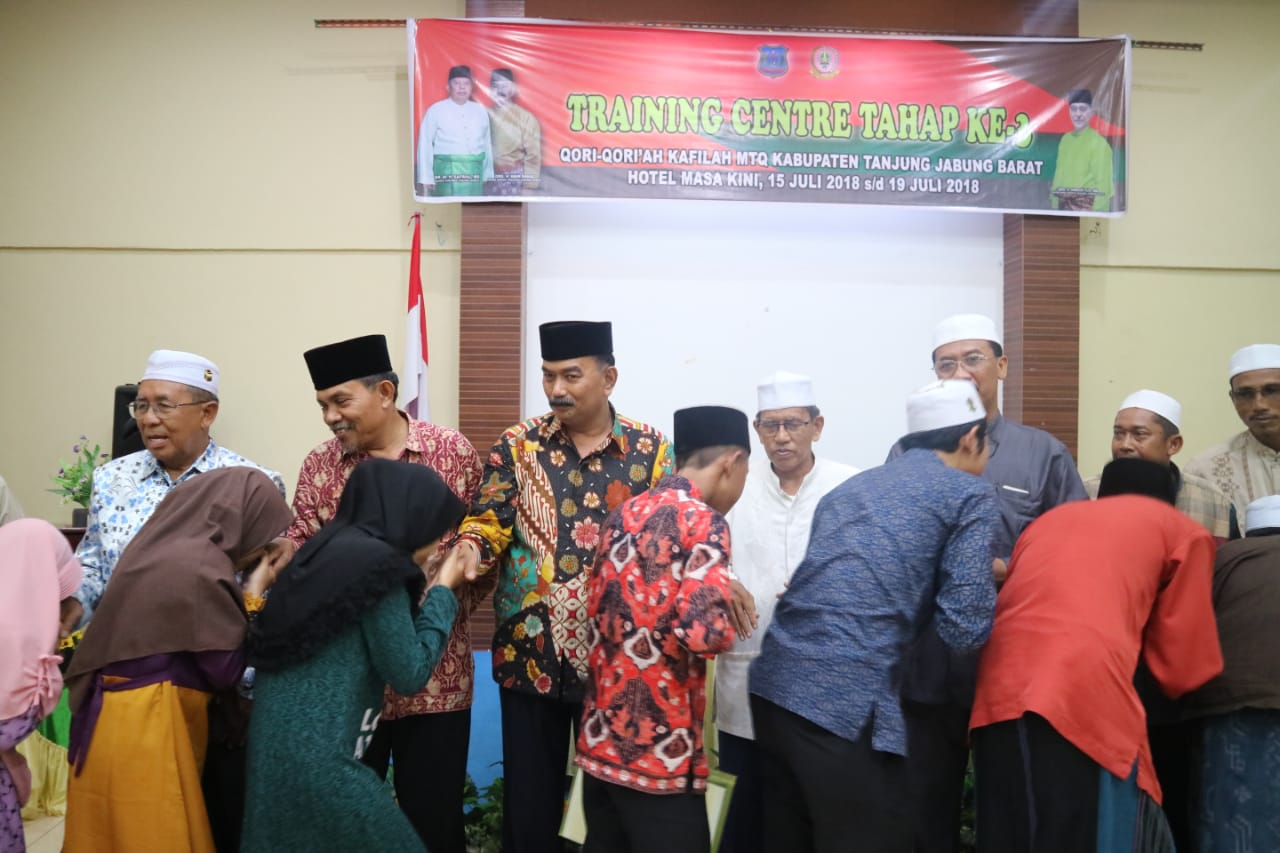 Buka Training Centre Tahap ke 3, Wabup H. Amir Sakib Harapkan Qori Qoriah Tingkatkan Prestasi