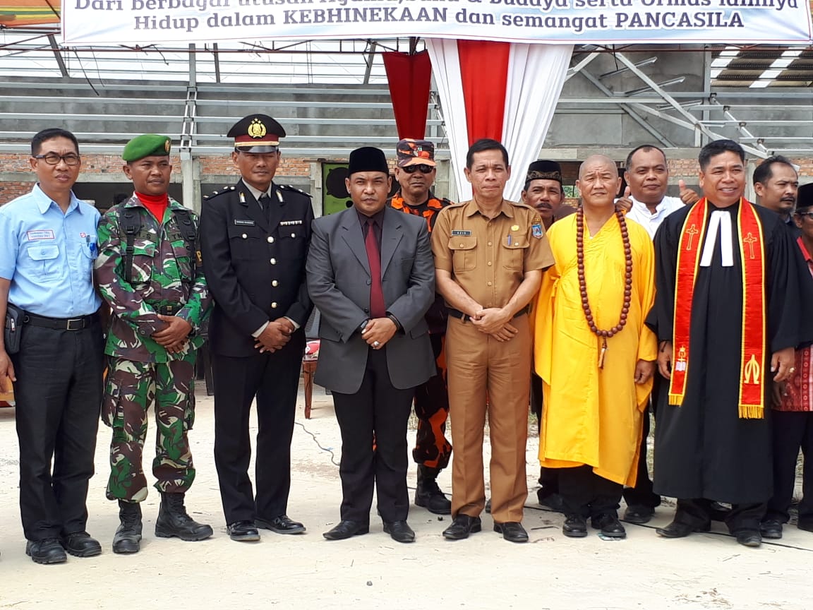 Peringati Hari Kesaktian Pancasila. : Pemkab Tanjabbarat Kukuhkan Sekretariat Kampung Pancasila