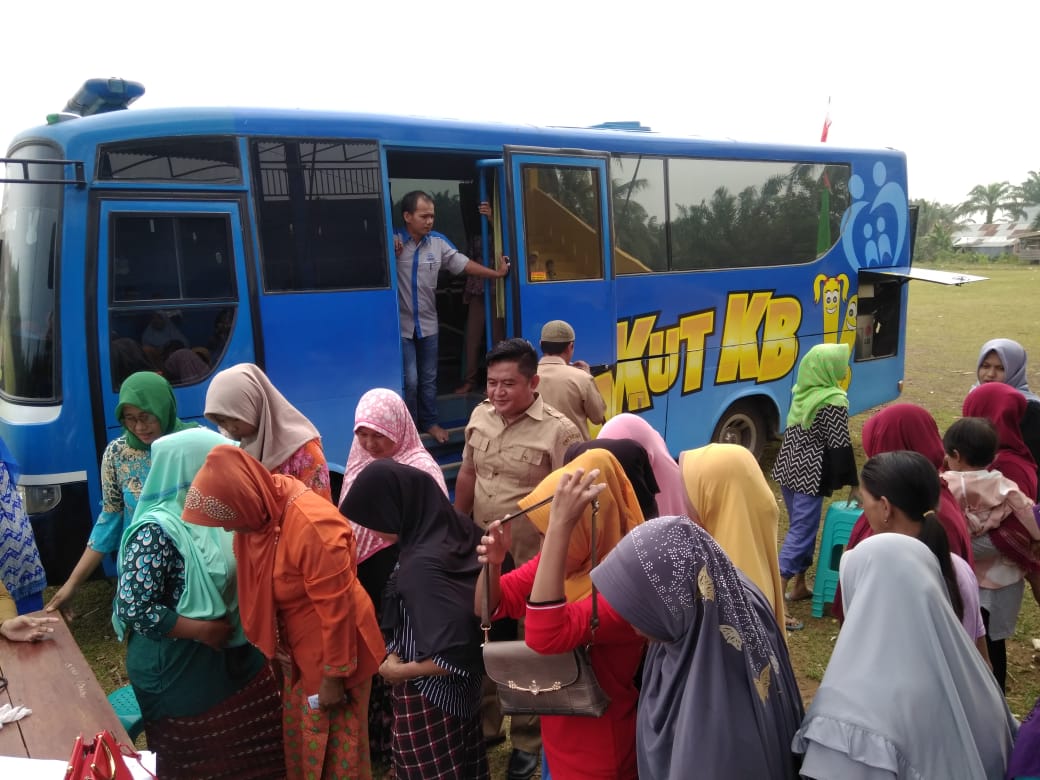 Pelayanan KB Gratis,  Diserbu Warga