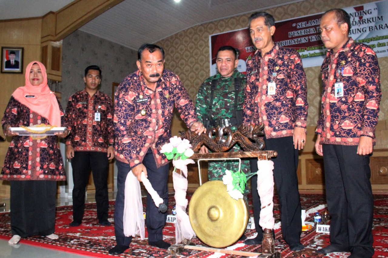 Wabup Amir Sakib Membuka Acara Lomba KADARKUM Tingkat Kabupaten Tanjung Jabung Barat