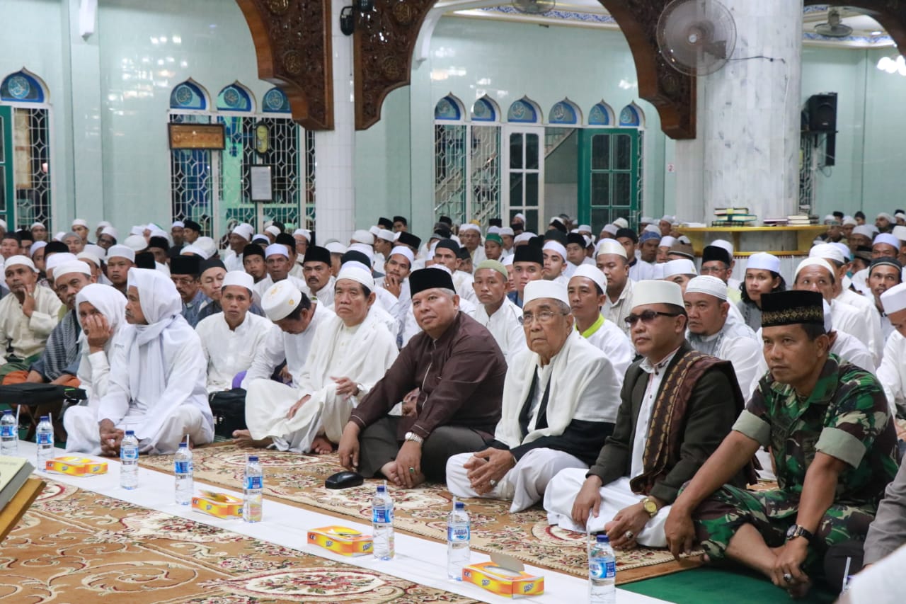 Malam Pergantian Tahun, Pemkab Tanjung Barat Gelar Tabliqh Akbar dan Zikir Bersama