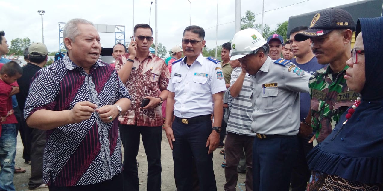 H+8 Lebaran di Pelabuhan Roro Membludak, Safrial Turun Tangan 