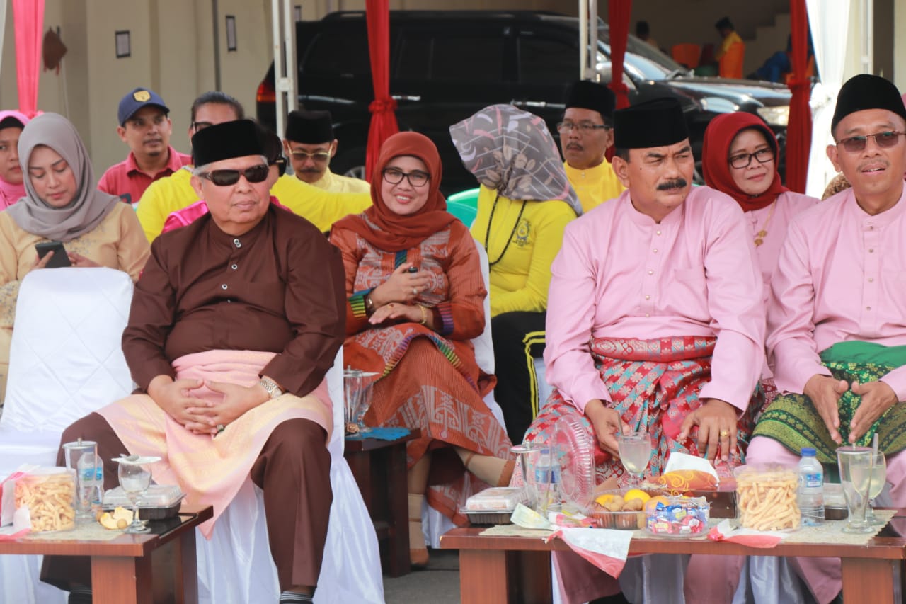 Pawai Pembangunan dan Budaya Daerah Meriahkan HUT RI Ke 74 di Tajabbarat