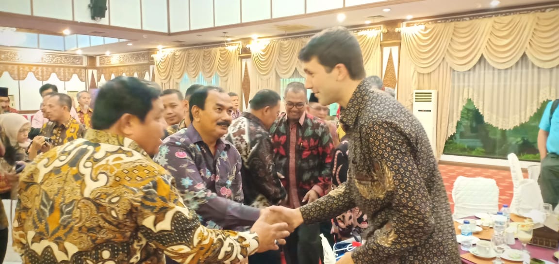 Wabup Amir Sakib Hadiri Jamuan Makan Malam Gubernur Jambi bersama LSM Rikolto Belgia