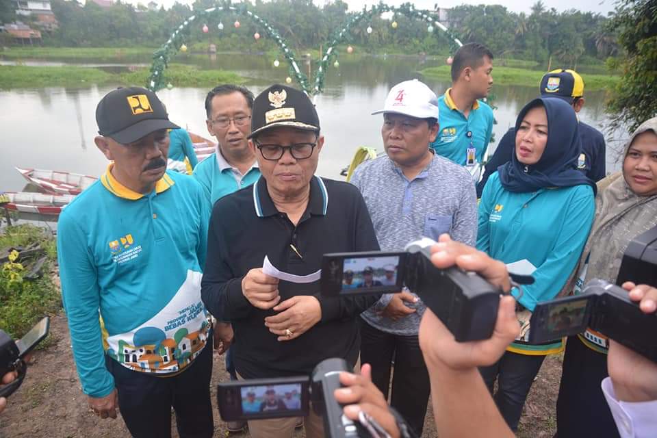 FACHRORI TATA KAWASAN DANAU SIPIN  : Dari Kawasan Kumuh Menjadi Kampung Sadar Wisata