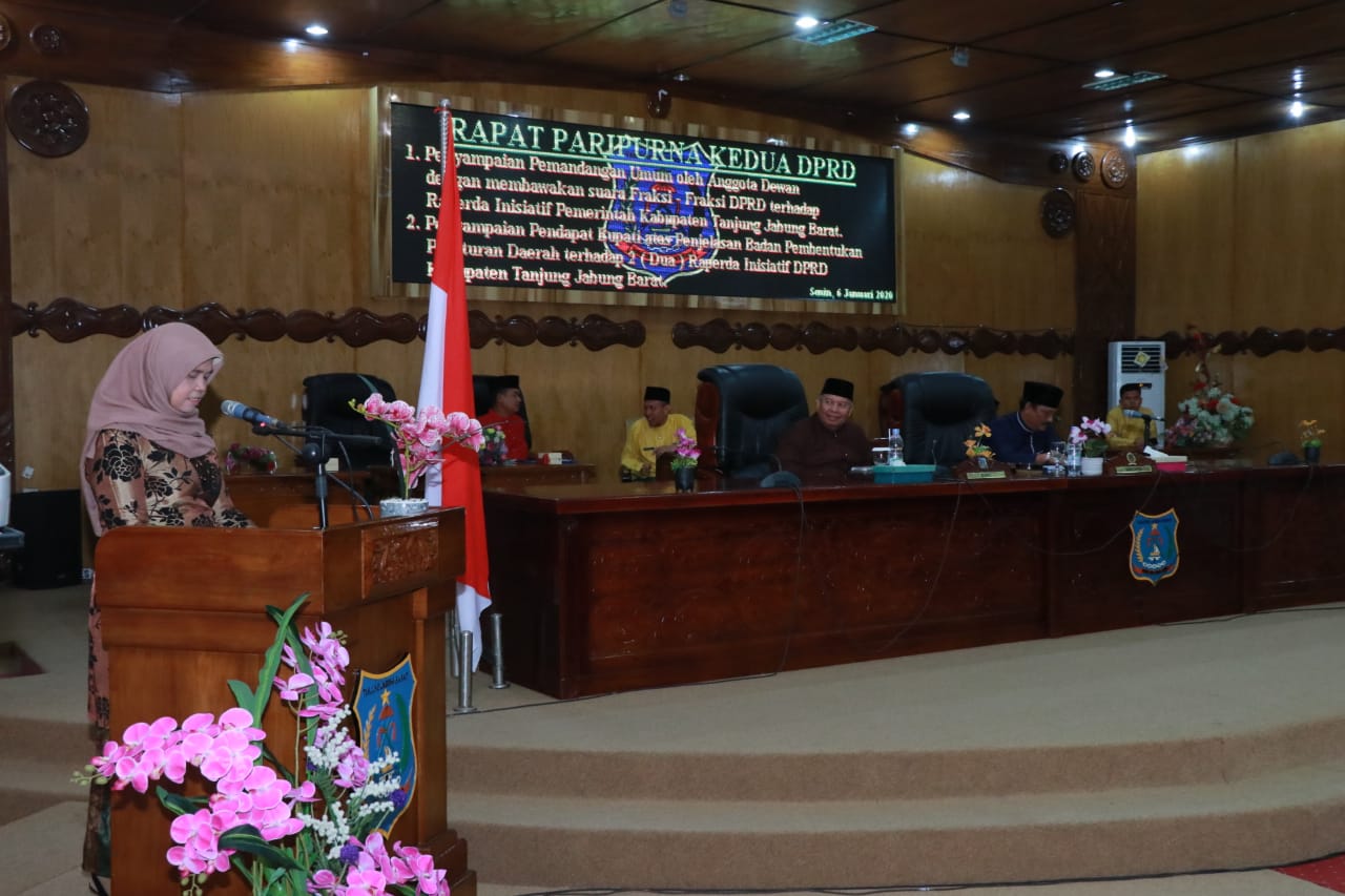 Bupati Hadiri Rapat Paripurna Kedua DPRD Tanjab Barat