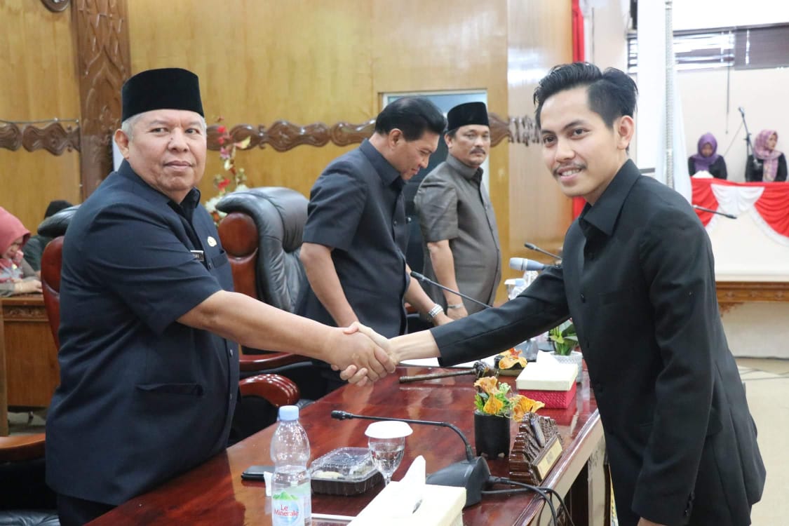 Bupati Hadiri Paripurna Ketiga DPRD Tanjab Barat