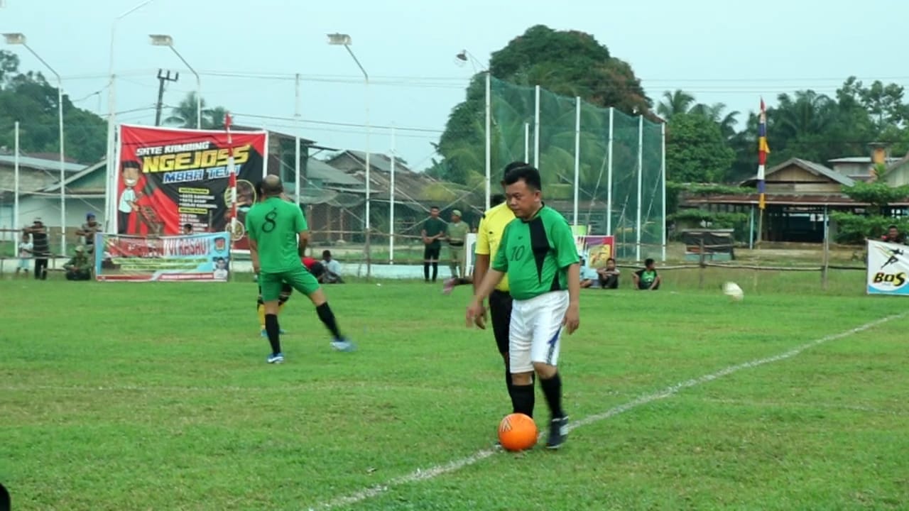 Bupati Merangin Buka Turnamen Sepak Bola Pakamura Cup