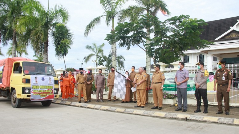 Jelang Hari Raya Idul Fitri, Safrial Launcing Sembako Bersubsidi