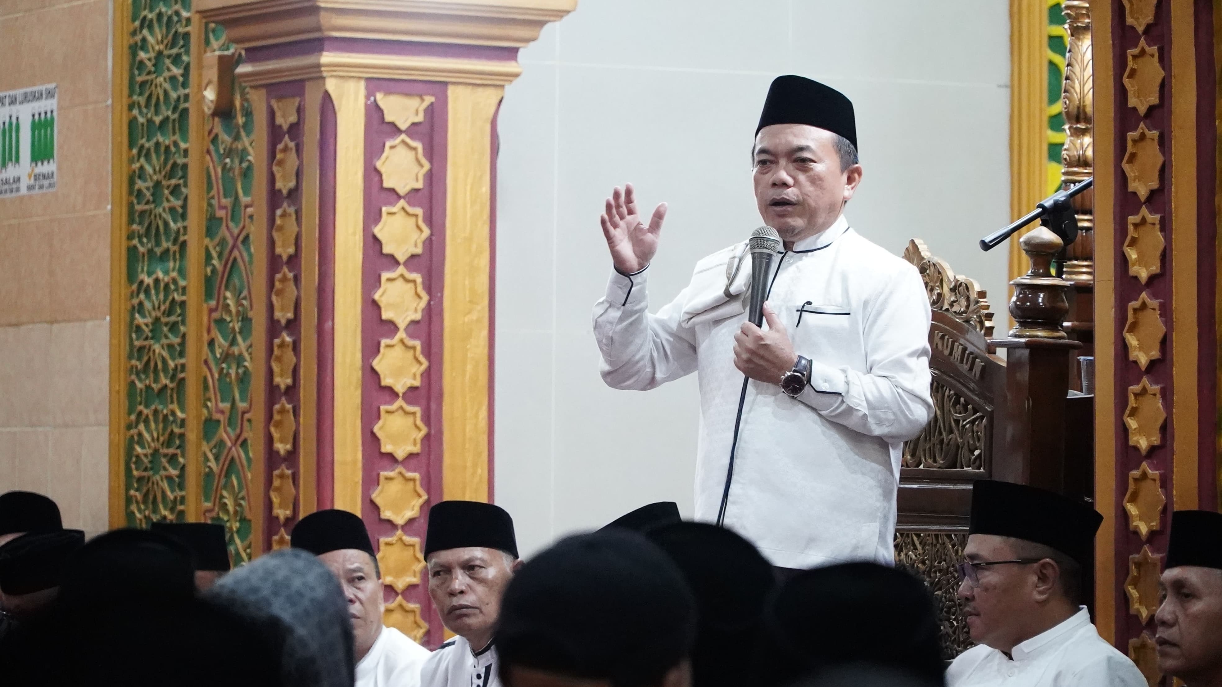 Gubernur Al Haris: Ramadan Momentum Mempererat Persatuan dan Kesatuan