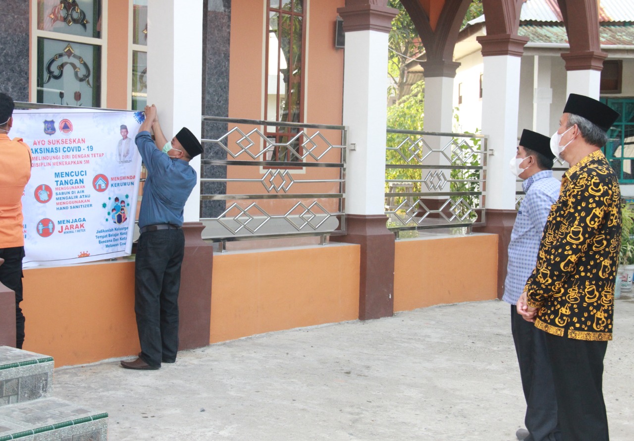 Menyambut Bulan Suci Ramadhan, Bupati Tanjabbar Tinjau Kesiapan Masjid Pastikan Ibadah Mematuhi Prokes