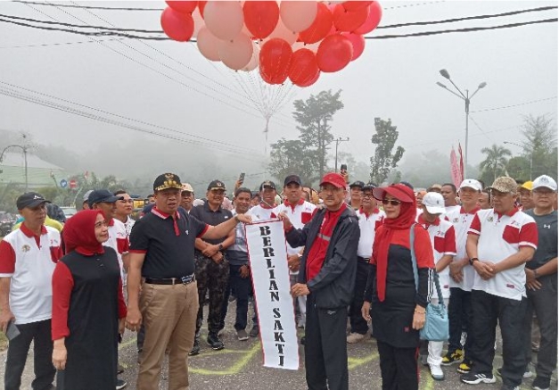 Pemkab Sarolangun Gelar Jalan Santai Berlian Sakti, Kenalkan Hutan Kota Ikon Baru Sarolangun