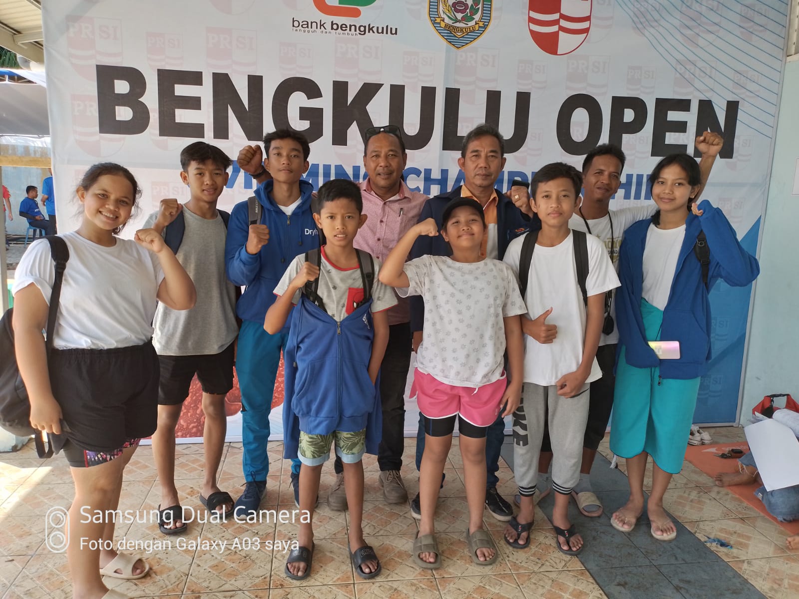 Atlet Renang Tanjabbar Kembali Torehkan Prestasi, Raih Medali Emas Bengkulu Open Swimming Championship