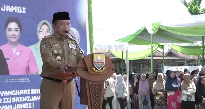 Gubernur Jambi Resmikan Bazar Murah Selama Ramadan