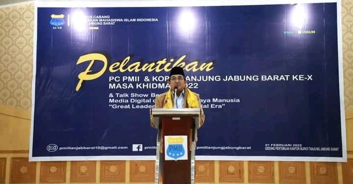 Bupati Tanjab Barat Hadiri Pelantikan PC PMII dan Kopri