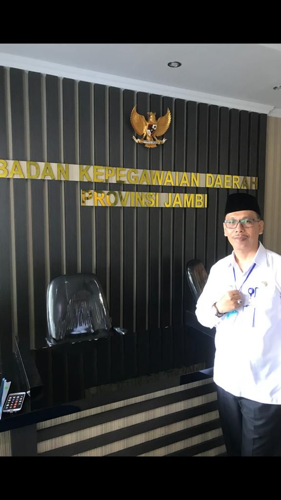 Akun Facebook Pejabat BKD Provinsi Jambi di Retas