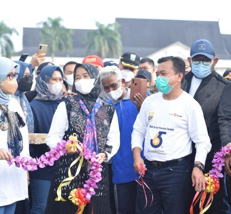 Pemerintah dan Masyarakat Meriahkan HUT Provinsi Jambi