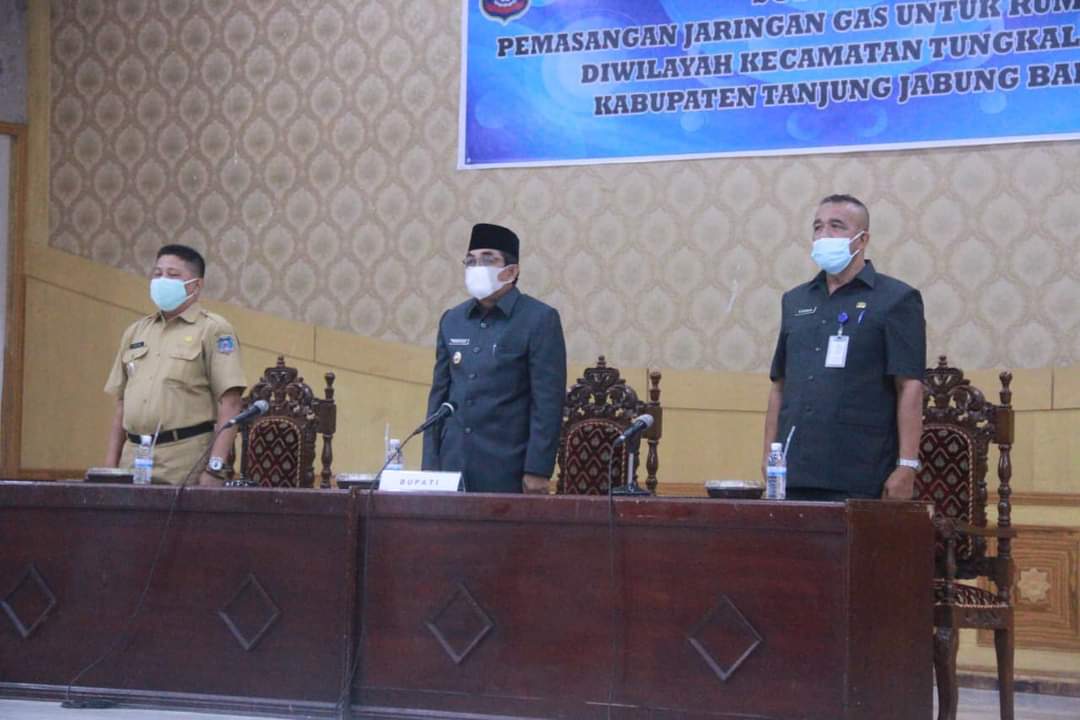 Bupati UAS Hadiri Giat Sosialisasi Pemasangan Jaringan Gas Untuk Rumah Tangga