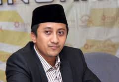 Ustad Yusuf Mansur Siap Beri Beasiswa Anak-Anak Kru KRI Nanggala 402 yang Gugur