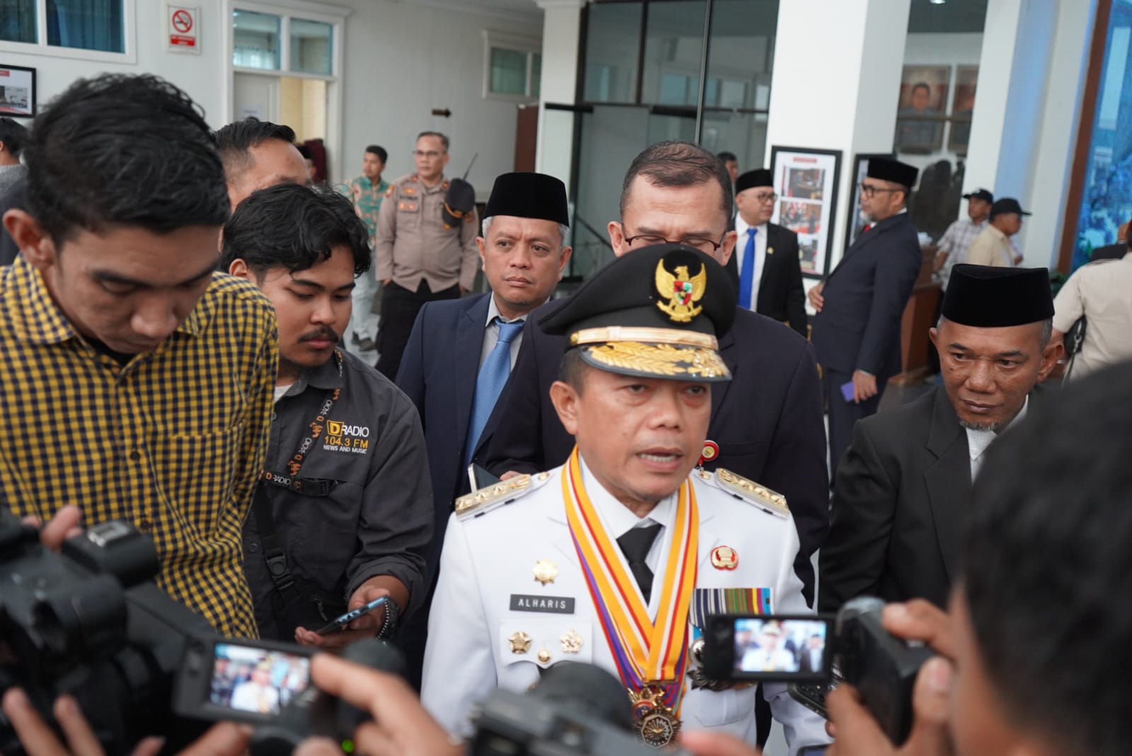 100 Hari Kerja: Al Haris - Abdullah Sani Pastikan Ketersediaan Komoditi Pangan dan Penyelesaian Batas Wilayah