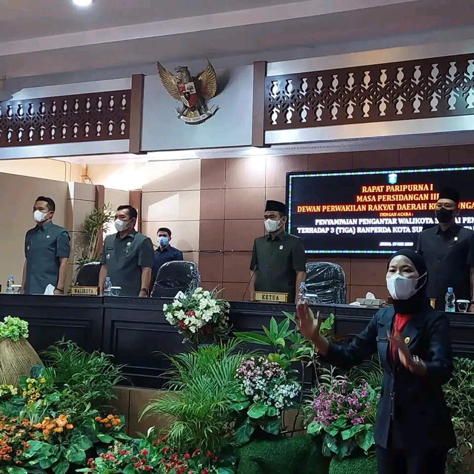 Wako Ahmadi Sampaikan 3 Ranperda ke Dewan