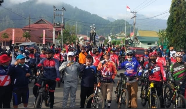 Wabup Ami Taher Gowes Bareng Wabup Bungo di Kerinci