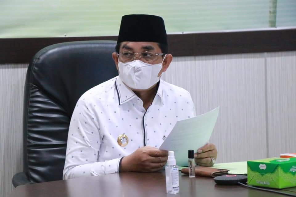 Bupati UAS Ikuti Rakornas Pengendalian Inflasi 2021 Secara Virtual