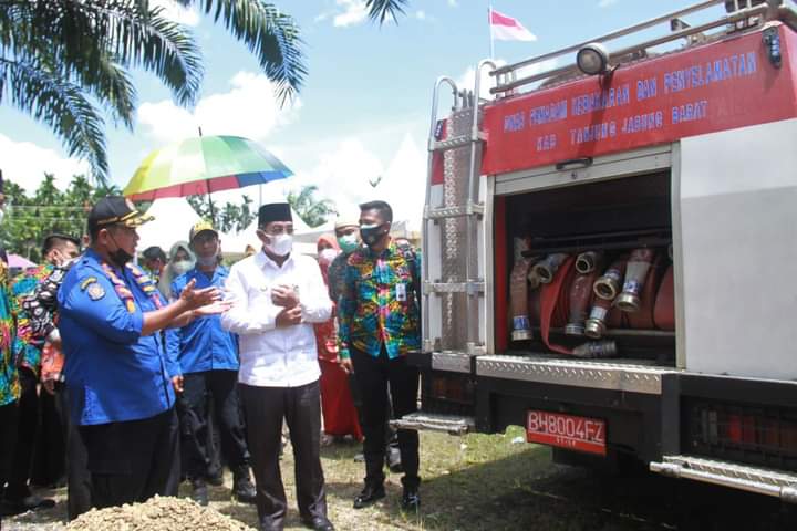 Bupati Tanjab Barat Resmikan Pos Pemadam Kebakaran di Kecamatan Betara