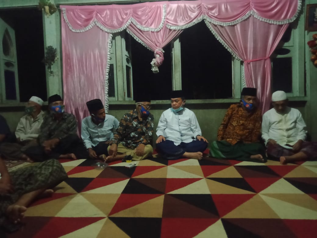 Dikunjungi Al Haris Cagub Jambi, Warga Batang Asai Terharu