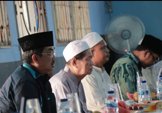 Bupati Hadiri Penutupan Pengajian Kilatan Ramadhan di Pondok Pesantren Al- Baqiyatush Shaliha