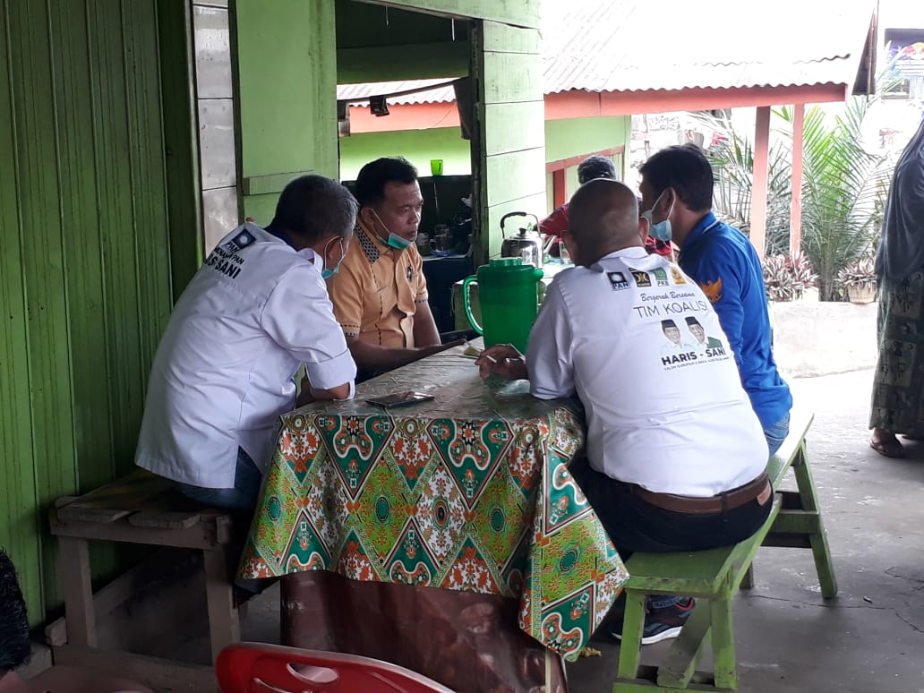 Sederhana dan Merakyat, Al Haris Tak Segan Sarapan di Warung Tepi Jalan