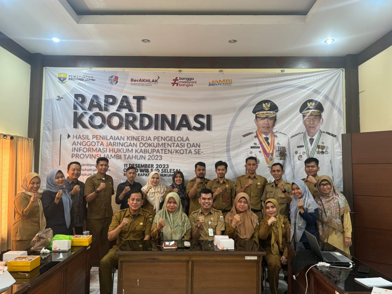 Bagian Hukum Setda Tanjabarat Hadiri Rapat Koordinasi Hasil Penilaian Kinerja Pengelola dan informasi Hukum Kabupaten/kota Seprovinsi Jambi