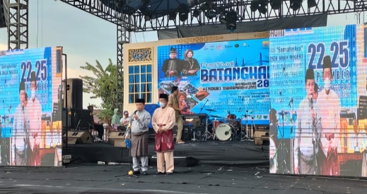 Al Haris dan Abdullah Sani Tutup Festival Batanghari 2022