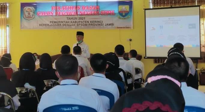 Bupati Kerinci Jadi Pemateri Latsar CPNS Pemkab Kerinci 2021