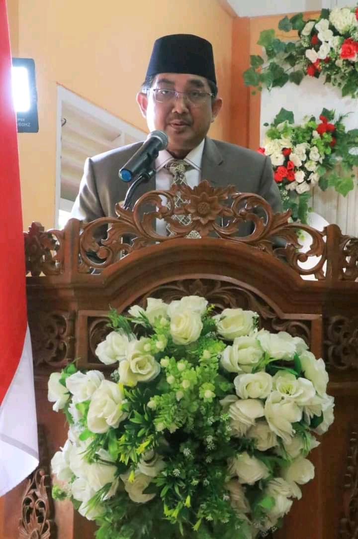 Bupati Anwar Sadat: Wisudawan Harus Menguasai Teknologi