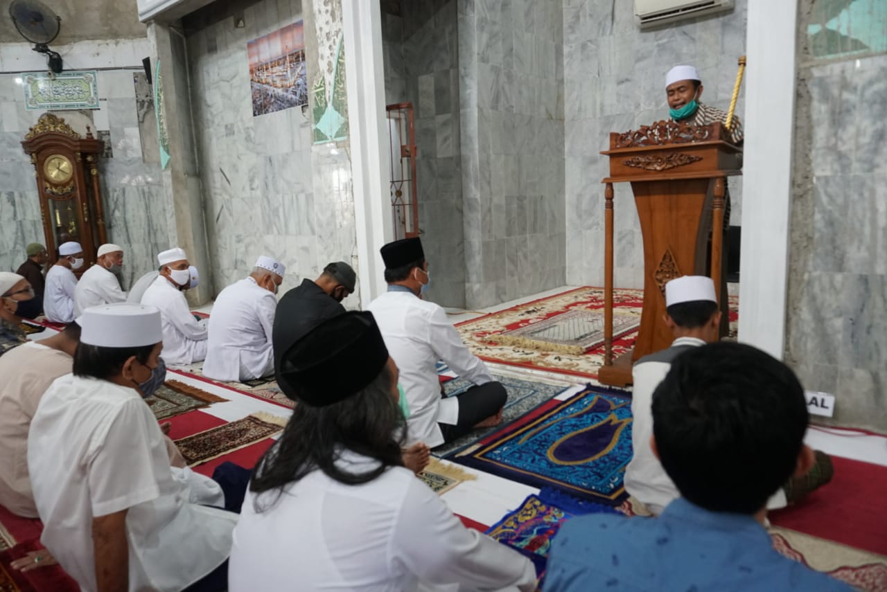 Solat Jumat Di Masjid Setya Negara, Syafril Nursal: Sejak Kecil Kami Anak Kosera Solat Disini.