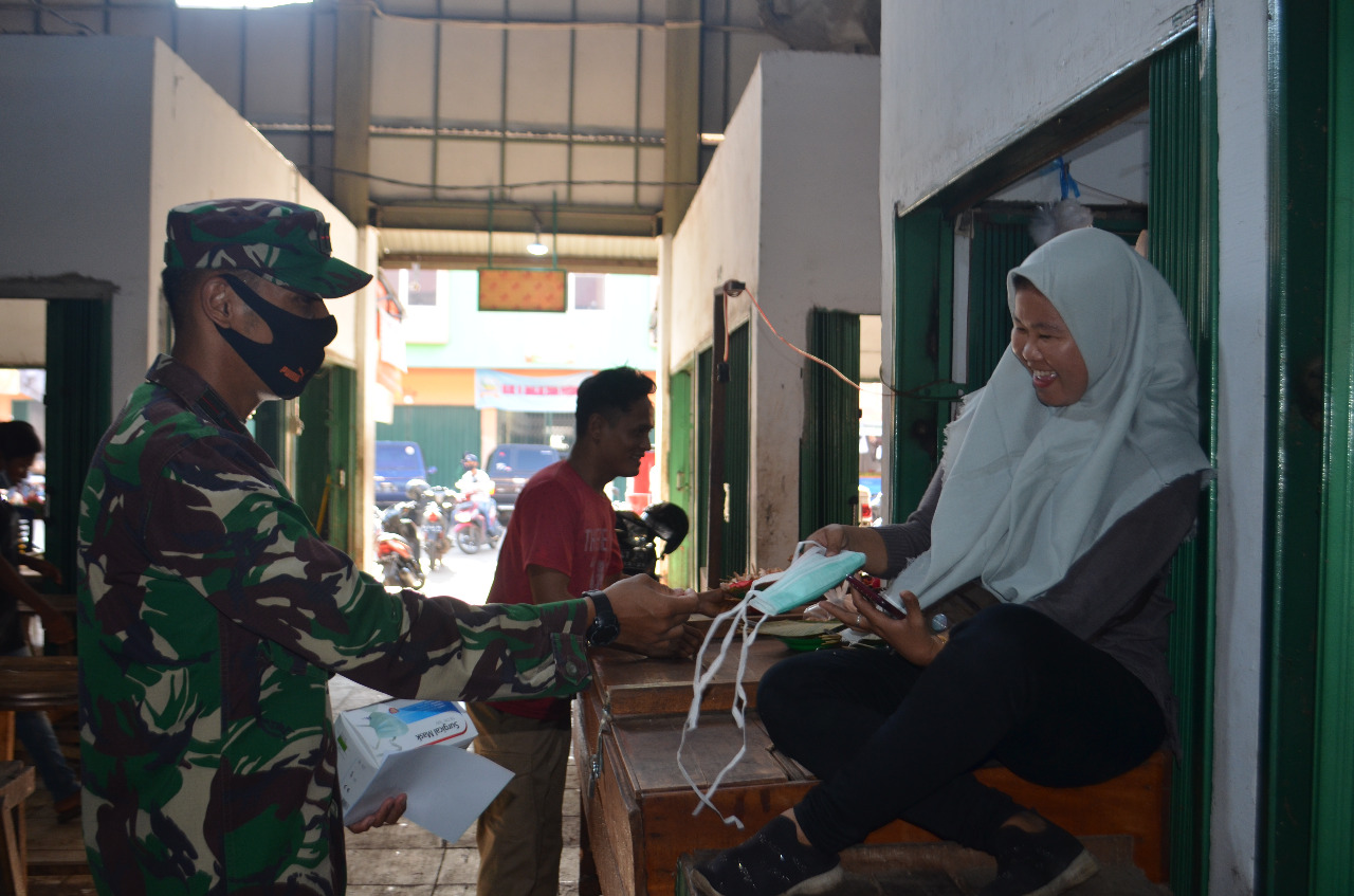 Korem 042 Gapu Edukasi Penegakan Disiplin Protokol Kesehatan Penanganan Covid-19 Secara Humanis