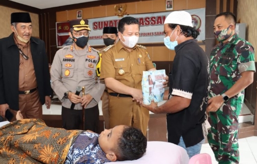 Pj. Bupati Sarolangun Hadiri Sunatan Massal, Vaksinasi Dan Pengobatan Gratis Di Polres