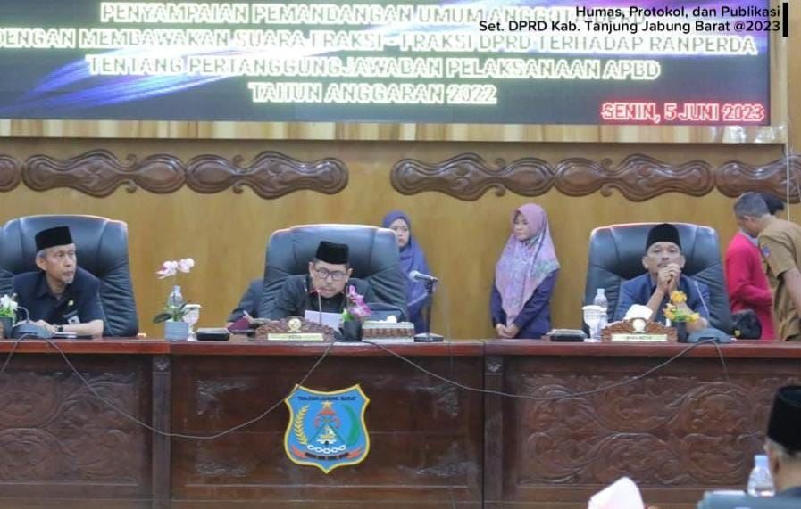 DPRD Tanjabbar Gelar Paripurna Ketiga, Penyampaian Tanggapan Bupati dan Penetapan Pansus Ranperda RTRW