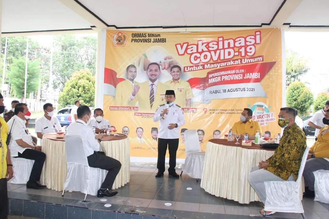 Gubernur Al Haris Hadiri Pelaksanaan Vaksin Oleh MKGR