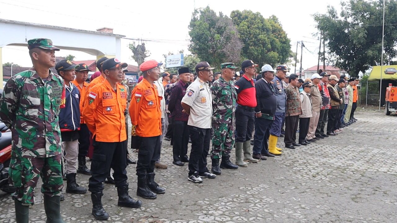 Asisten 3 Darifus Pimpin Apel Satgas Tanggap Darurat Bencana Kabupaten Kerinci.