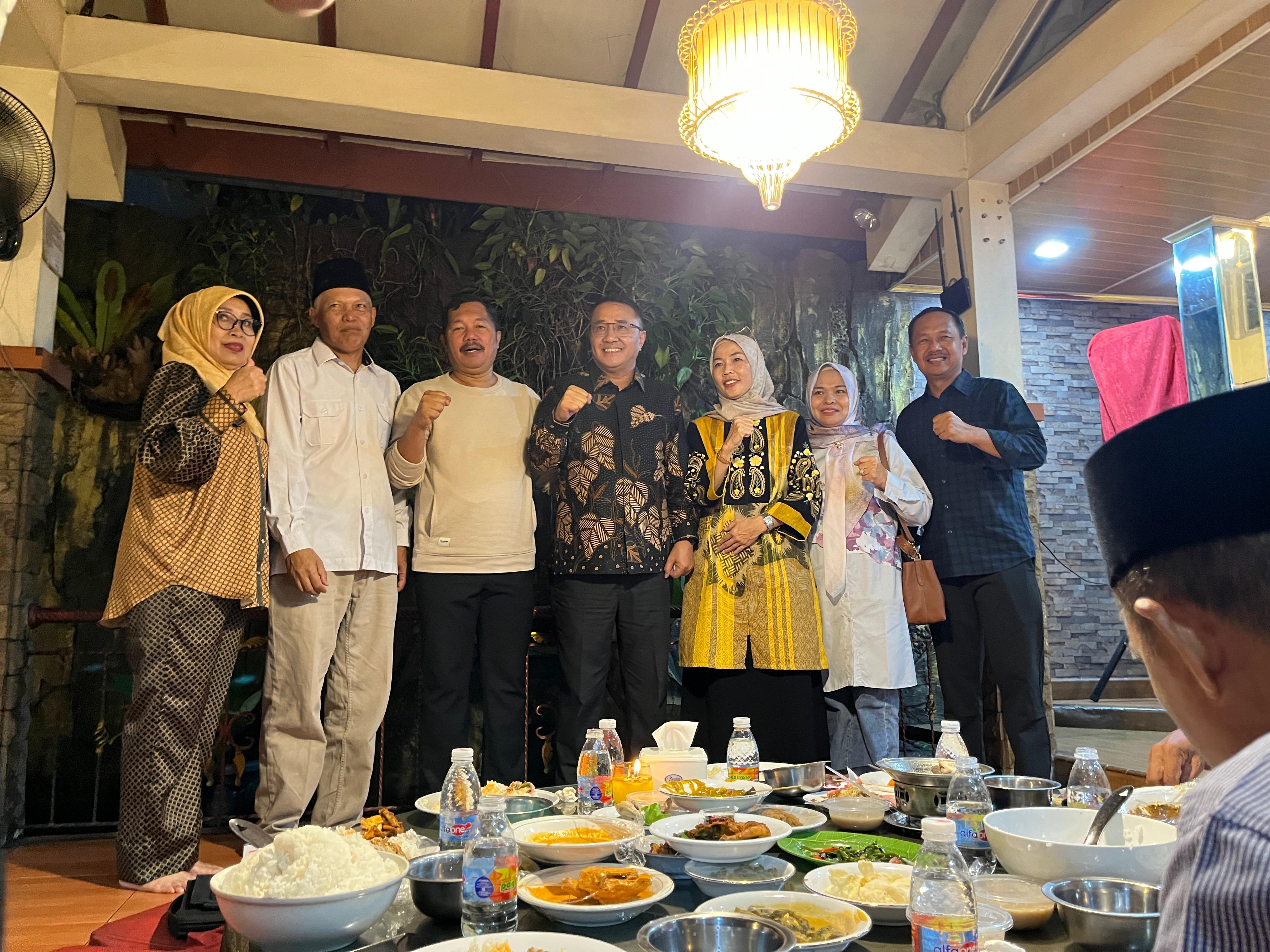 Buka Puasa Bersama Monadi-Murison & Alfin-Azhar, Bukti Sinergi Kuat Kerinci - Sungai Penuh