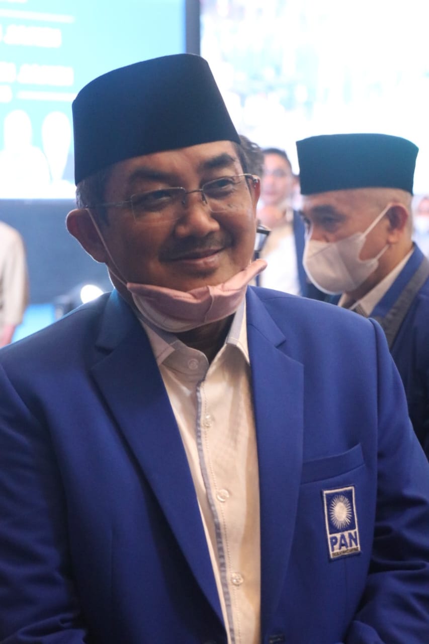 Dilantik Menjadi Ketua DPD PAN Tanjabbarat, Anwar Sadat Minta Kader Dukung Tanjabbarat Berkah