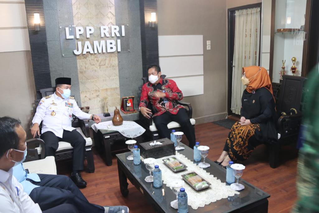 Al Haris Apresiasi Peran RRI Bangun Jambi